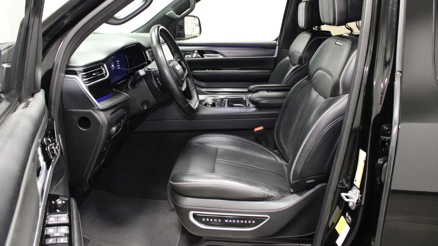 2023 Jeep Grand Wagoneer Obsidian