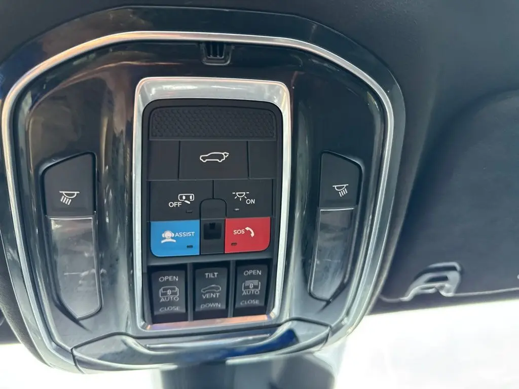 2024 Jeep Grand Wagoneer - $50,562