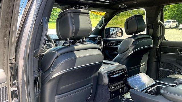 2024 Jeep Grand Wagoneer Obsidian