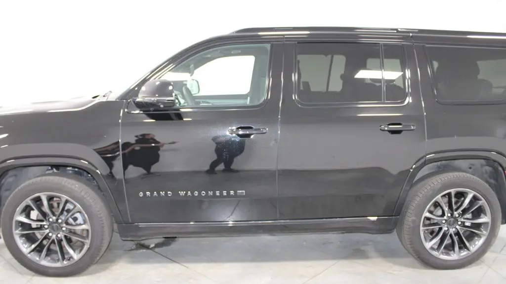 2025 Jeep Grand Wagoneer Obsidian