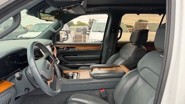 2023 Jeep Grand Wagoneer Obsidian