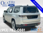 2023 Grand Wagoneer Thumbnail 4