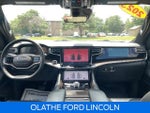 2023 Grand Wagoneer Thumbnail 16