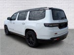 2024 Grand Wagoneer Thumbnail 3