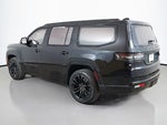 2022 Grand Wagoneer Thumbnail 17