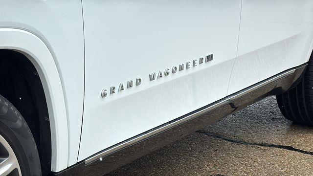 2023 Jeep Grand Wagoneer Obsidian