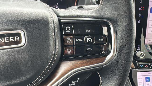 2023 Jeep Grand Wagoneer Obsidian