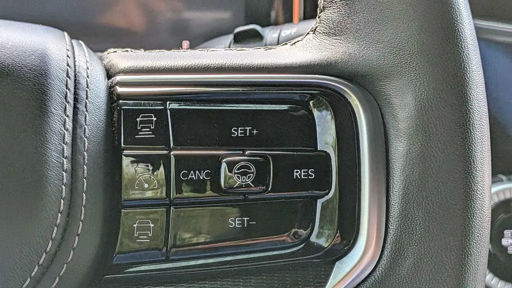 2024 Jeep Grand Wagoneer Obsidian