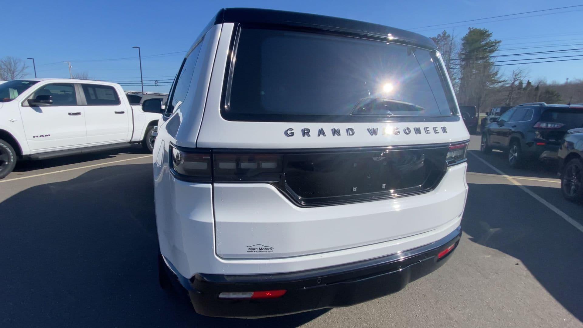 2024 Jeep Grand Wagoneer Obsidian