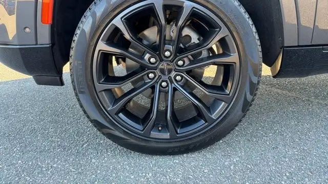 2024 Jeep Grand Wagoneer Obsidian