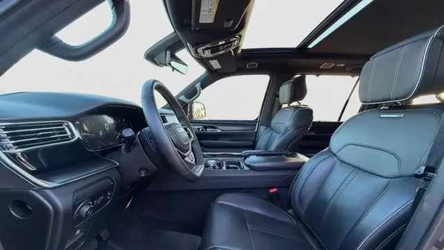 2024 Jeep Grand Wagoneer Obsidian