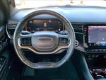 2023 Grand Wagoneer Thumbnail 3