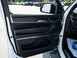 2023 Grand Wagoneer Thumbnail 17