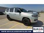 2023 Grand Wagoneer Thumbnail 2