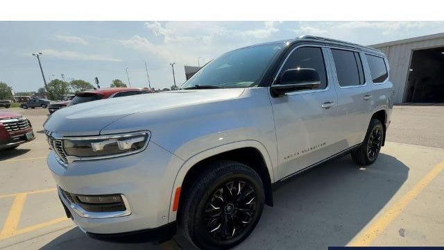 2023 Jeep Grand Wagoneer Obsidian
