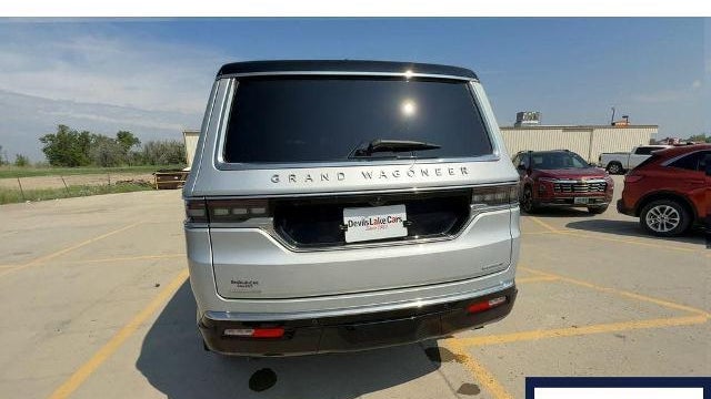 2023 Jeep Grand Wagoneer Obsidian