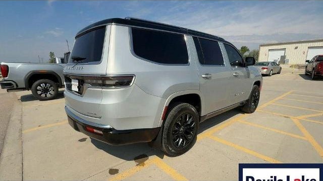 2023 Jeep Grand Wagoneer Obsidian