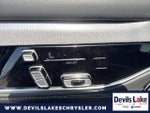 2023 Grand Wagoneer Thumbnail 17