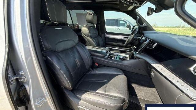 2023 Jeep Grand Wagoneer Obsidian