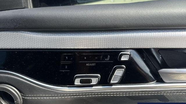 2023 Jeep Grand Wagoneer Obsidian