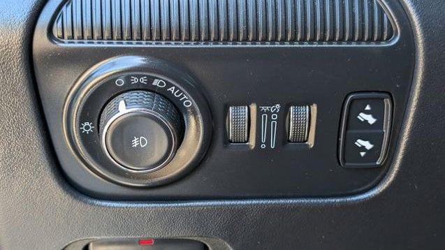 2023 Jeep Grand Wagoneer Obsidian