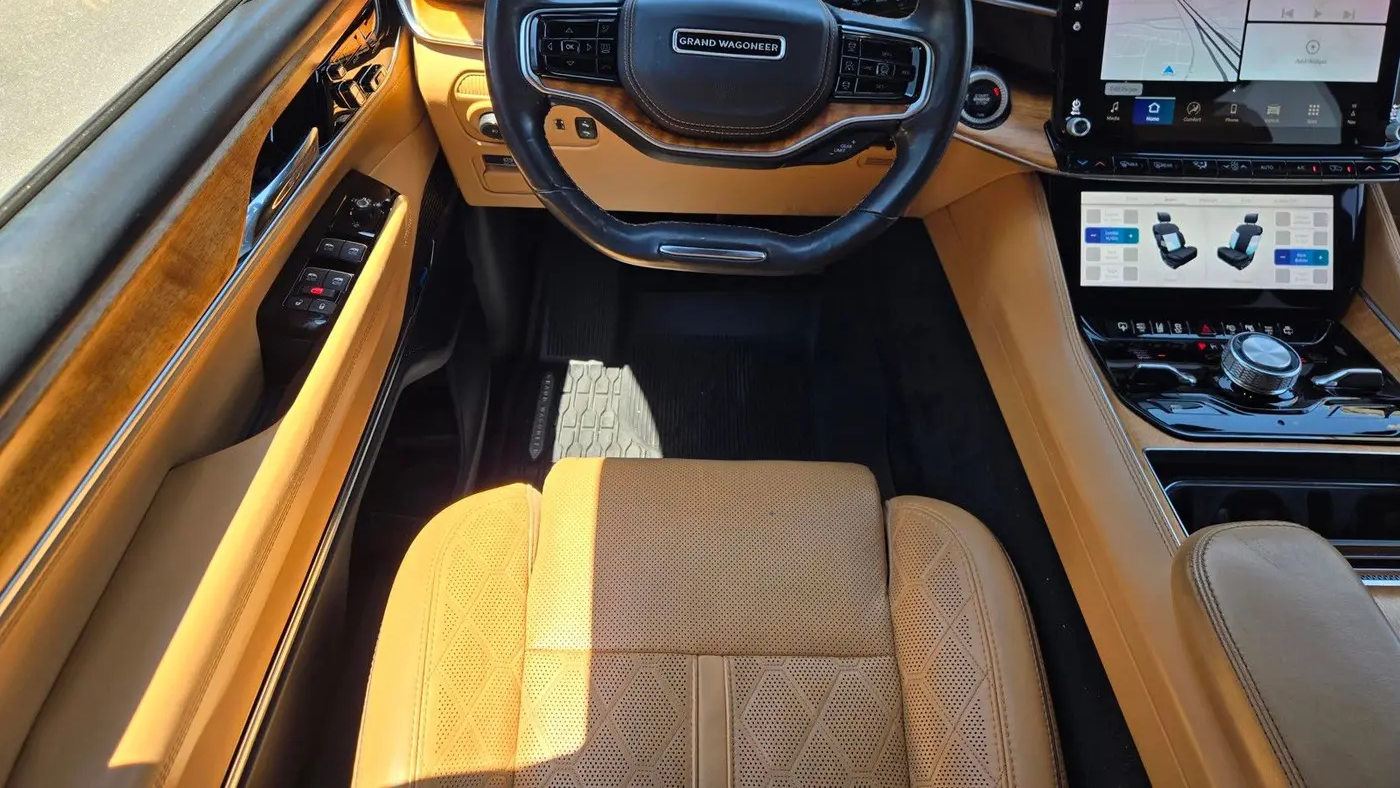 2022 Jeep Grand Wagoneer Series III