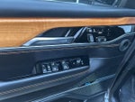 2022 Grand Wagoneer Thumbnail 15