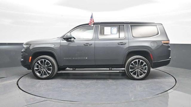 2022 Jeep Grand Wagoneer Series III