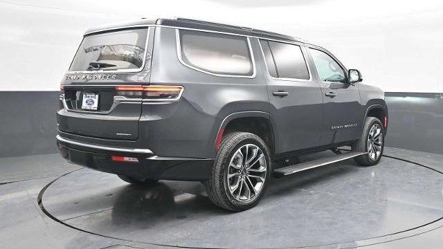 2022 Jeep Grand Wagoneer Series III