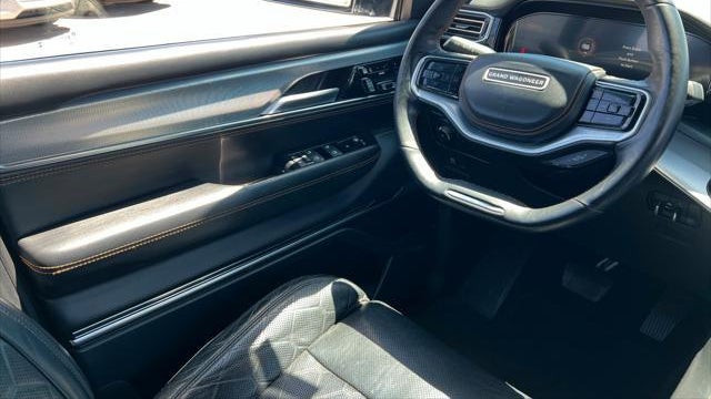2022 Jeep Grand Wagoneer Series III