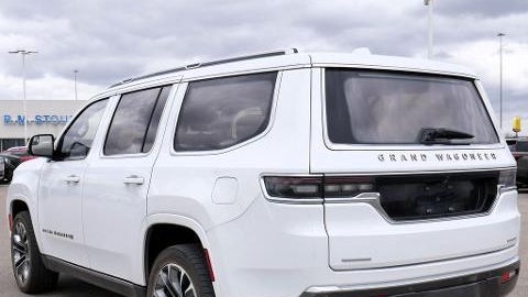 2022 Jeep Grand Wagoneer Series III
