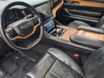 2022 Grand Wagoneer Thumbnail 21