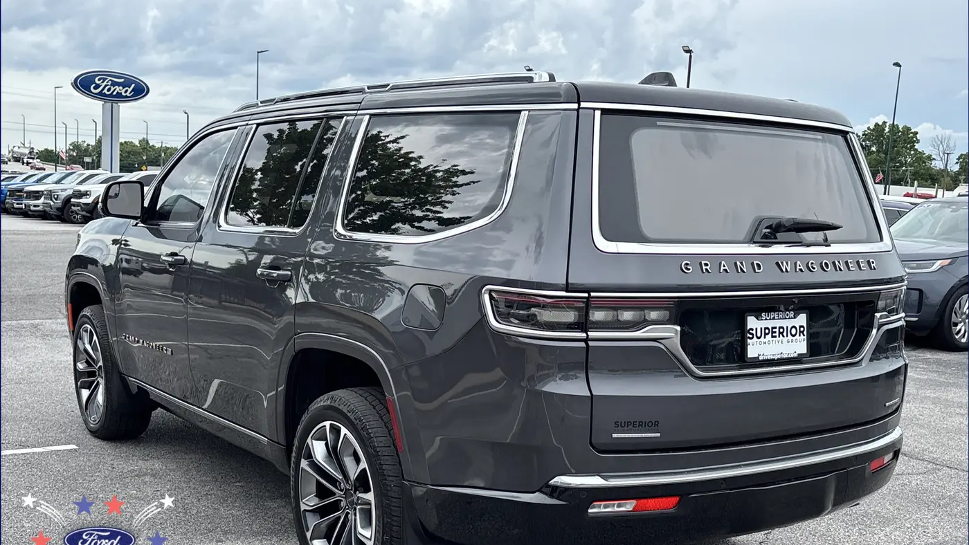 2022 Jeep Grand Wagoneer Series III