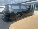 2023 Grand Wagoneer Thumbnail 2