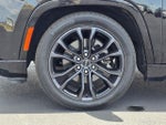 2023 Grand Wagoneer Thumbnail 38