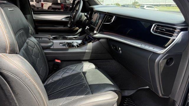 2022 Jeep Grand Wagoneer Series III