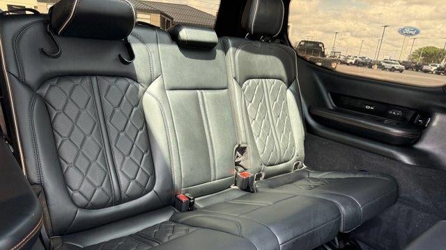 2022 Jeep Grand Wagoneer Series III