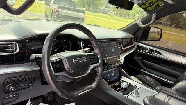 2022 Jeep Grand Wagoneer Series III