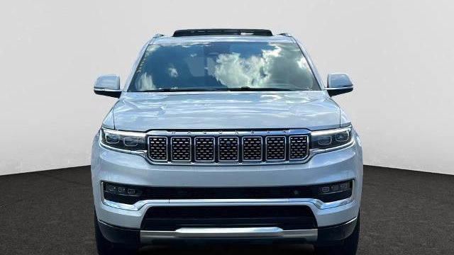 2022 Jeep Grand Wagoneer Series III