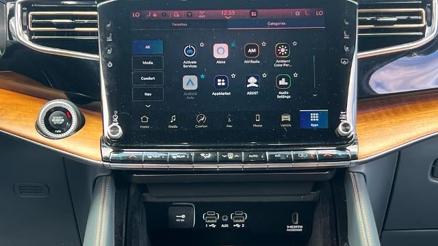 2022 Jeep Grand Wagoneer Series III