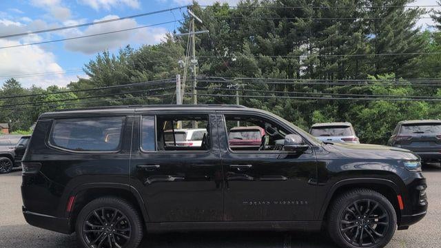 2023 Jeep Grand Wagoneer Series III Obsidian
