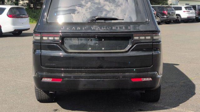 2023 Jeep Grand Wagoneer Series III Obsidian