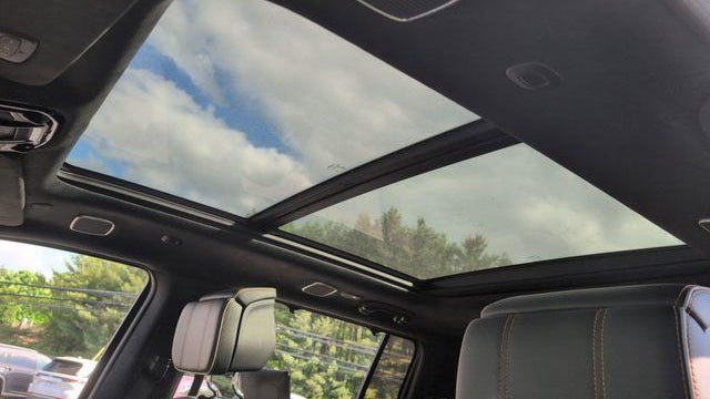 2023 Jeep Grand Wagoneer Series III Obsidian
