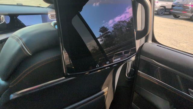 2023 Jeep Grand Wagoneer Series III Obsidian