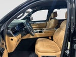 2023 Grand Wagoneer Thumbnail 10