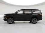 2023 Grand Wagoneer Thumbnail 3