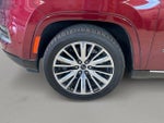 2022 Grand Wagoneer Thumbnail 6