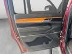 2022 Grand Wagoneer Thumbnail 14