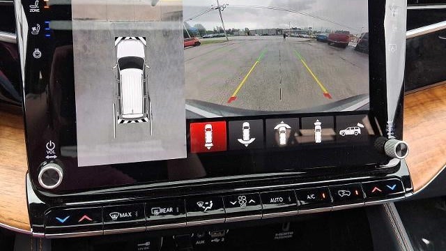 2022 Jeep Grand Wagoneer Series III