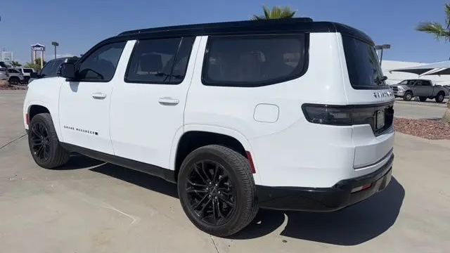 2024 Jeep Grand Wagoneer Series III